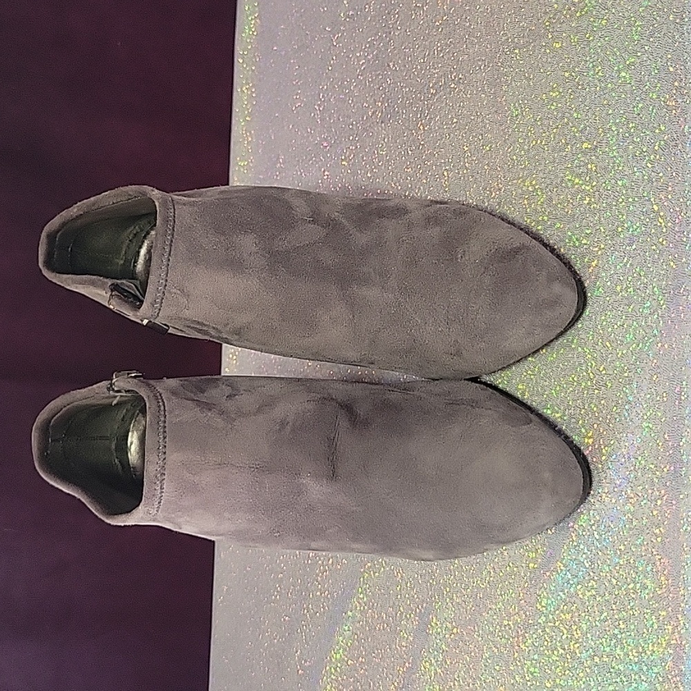 PRADA!!! flawless grey suede ankle booties leather boots - Picture 2 of 11